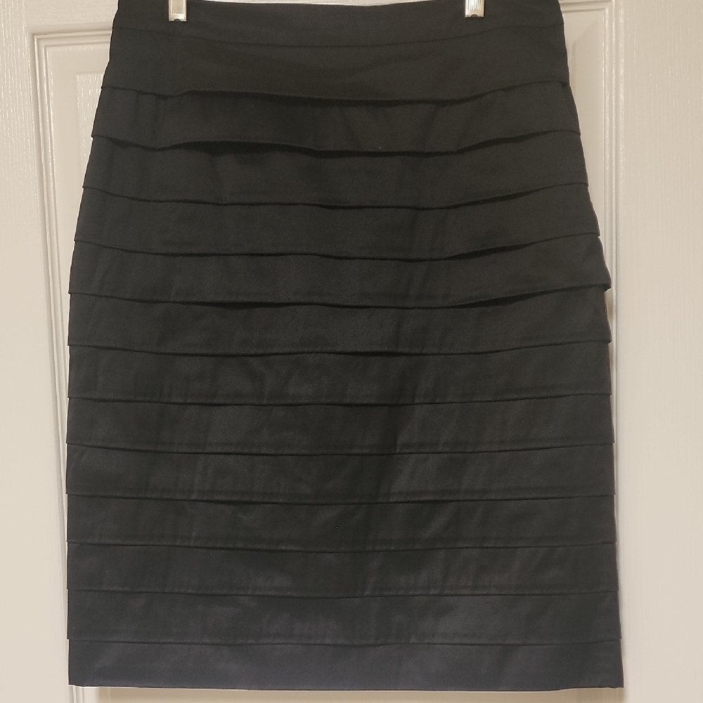 ST. JOHN Black Satin Pencil Skirt, NWT!